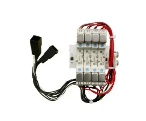 artiklikood: ME_250472, nimetus: 1F-VD03E-01, kirjeldus: Pneumaatiline kolmeklapikomplekt koos klapiploki ja müravähendajaga 1F-VD03E-01
