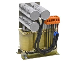 artiklikood: ME_209735, nimetus: FFR-SI-4.5A-SS1, kirjeldus: Sagedusmuunduri siinusfilter 4.5 A
