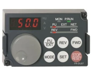 artiklikood: ME_207067, nimetus: FR-DU07 IP54, kirjeldus: FR-D700 ja FR-E700 lisapult IP54
