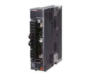 MR-J4-700A4-RJ servovõimendi, kuni 7 kW , RJ type artiklikood: ME_269275, nimetus: MR-J4-700A4-RJ servovõimendi, kuni 7 kW , RJ type, kirjeldus: Toitepinge: 3 x 400 VAC
Juhtimine: Pulse-train