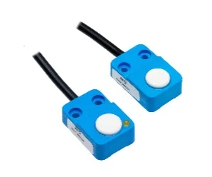 artiklikood: DA_UHZ/CN-0A, nimetus: UHZ/CN-0A Ultraheliandur, 24x30 mm, kirjeldus: Saatja - Vastuvõtja, Töökaugus: 300 mm
NPN, NC, 2 m PVC kaabel, 19...30 VDC
Kiire suund: 90° nurk
Korpus: Plastik - PBTP, 24 x 30 x 15 mm
